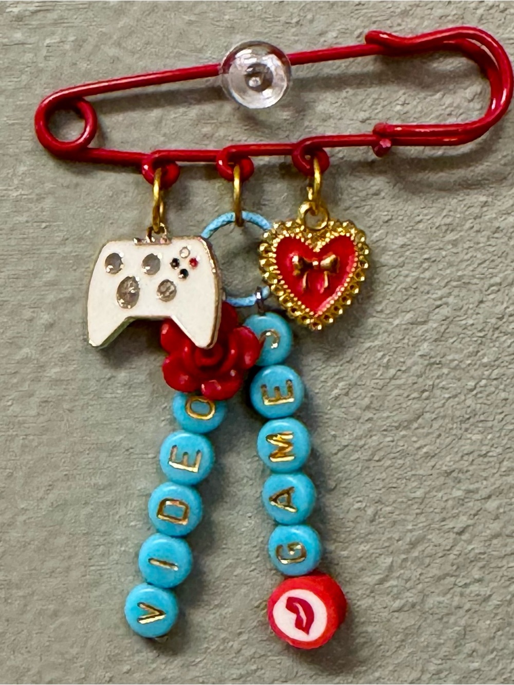Lana Del Rey "Video Games" themed pin, brooch, charm